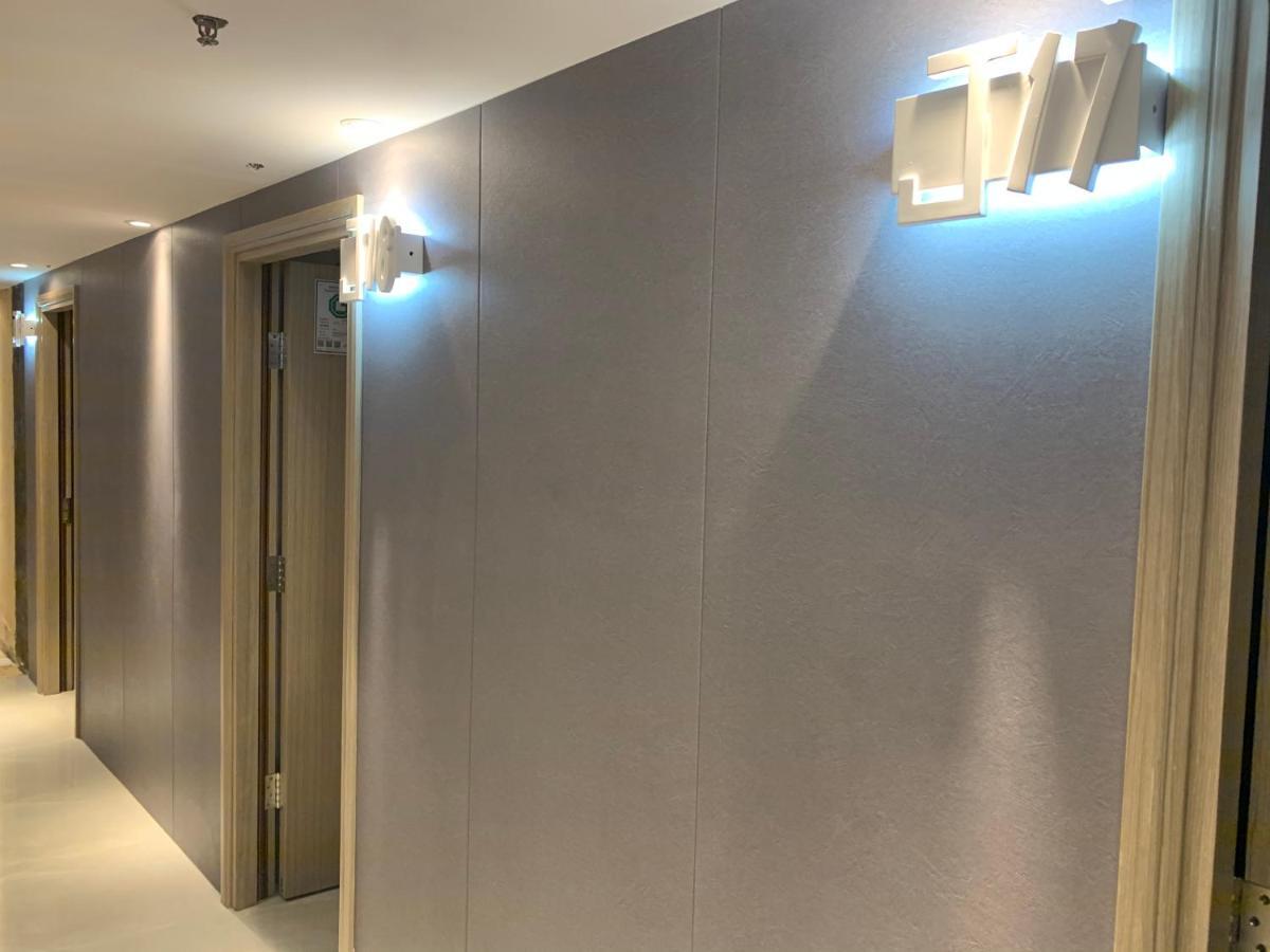 J Hotel Hong Kong Exterior photo